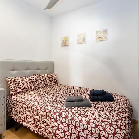 Cute Apartment In Sants Station With Hbo & Alexa & Ac Barselona Dış mekan fotoğraf