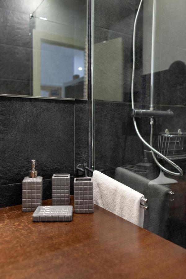 Cute Apartment In Sants Station With Hbo & Alexa & Ac Barselona Dış mekan fotoğraf